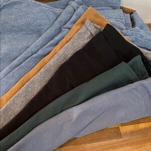 7 tee shirts!!! Eddie Bauer Short Sleeve Tees - Blue, Brown, Gray, Black, Green